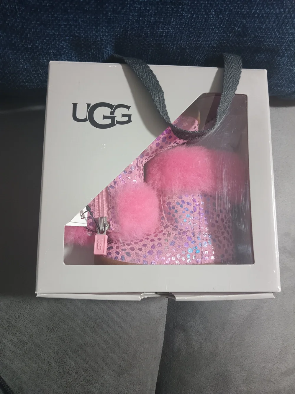Baby UGG Size 2/3 Brand New!